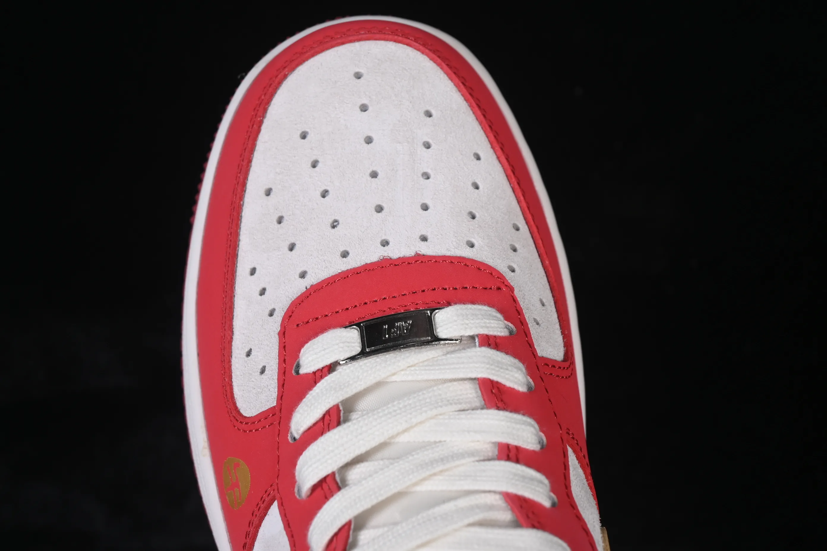 All categories Nk Air Force 1 Air Force series Nk Air Force 1 Low Air Force low top Nike Air Force 1'07 Low Year of the Horse limited edition red, black and gold contrast Air Force 1 low top casual sneakers JP2026-139